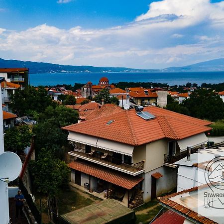 Stavros Lay In Aparthotel Ano Stavros ภายนอก รูปภาพ